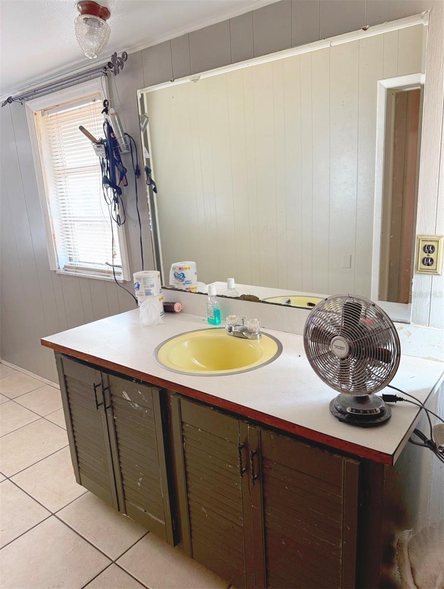 2412 BURNS ST, LAKELAND, FL, 33801