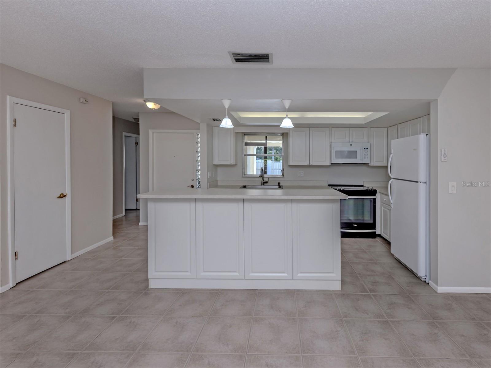 6108 GREEN VIEW DR #143, SARASOTA, FL, 34231