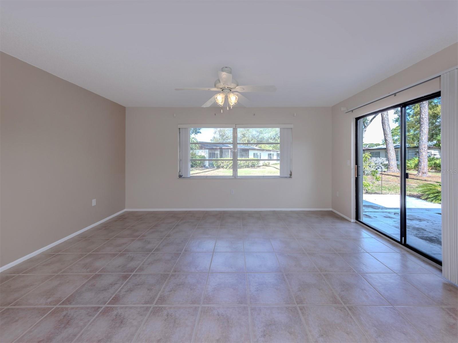 6108 GREEN VIEW DR #143, SARASOTA, FL, 34231