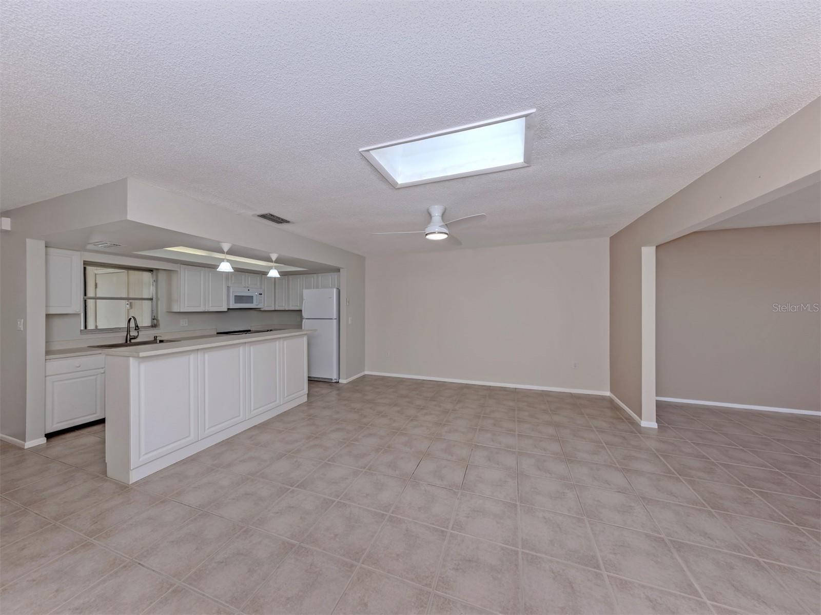 6108 GREEN VIEW DR #143, SARASOTA, FL, 34231