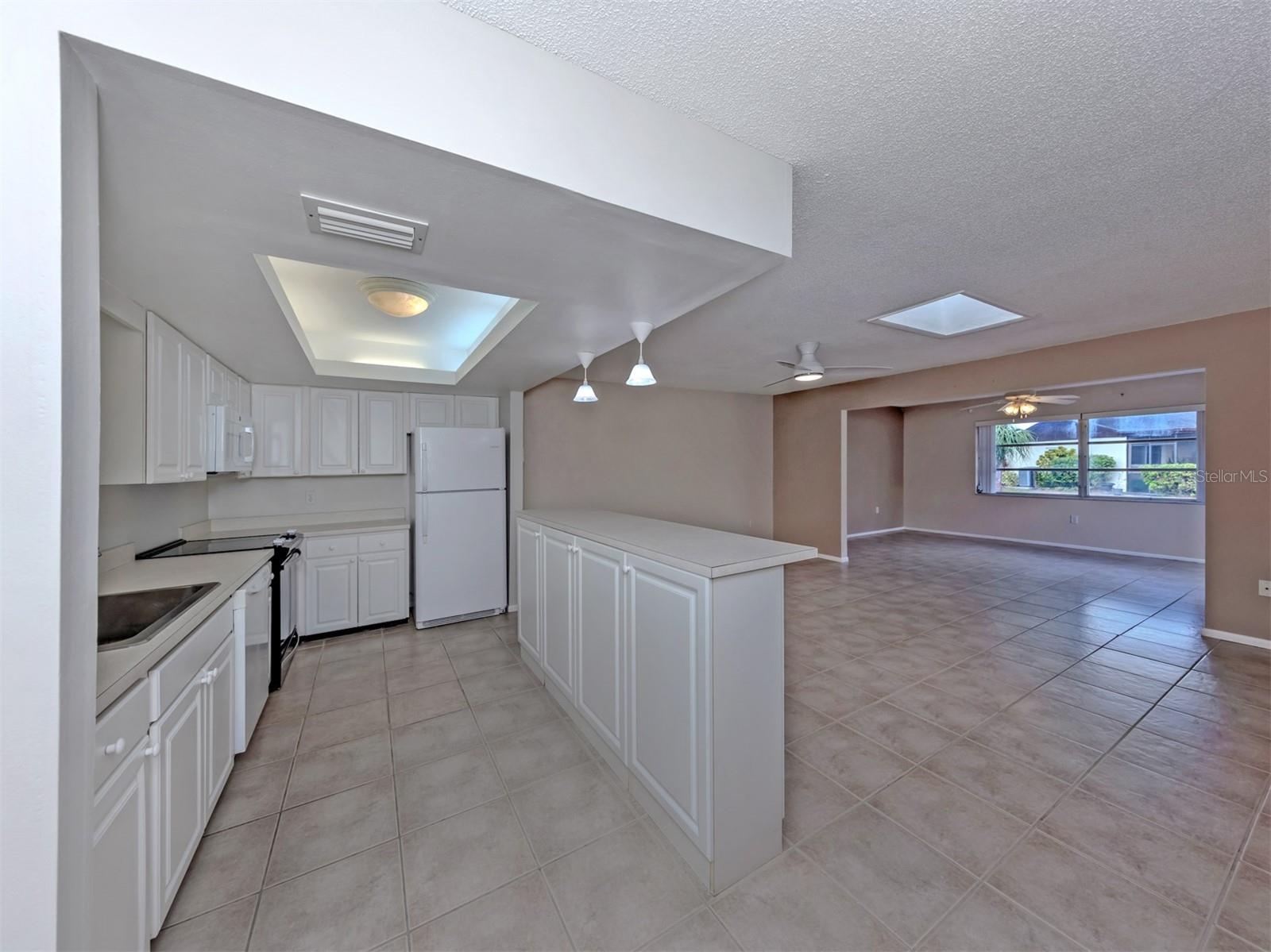 6108 GREEN VIEW DR #143, SARASOTA, FL, 34231