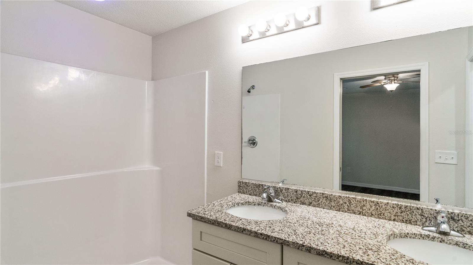 296 OAK LANE TRAK, OCALA, FL, 34472