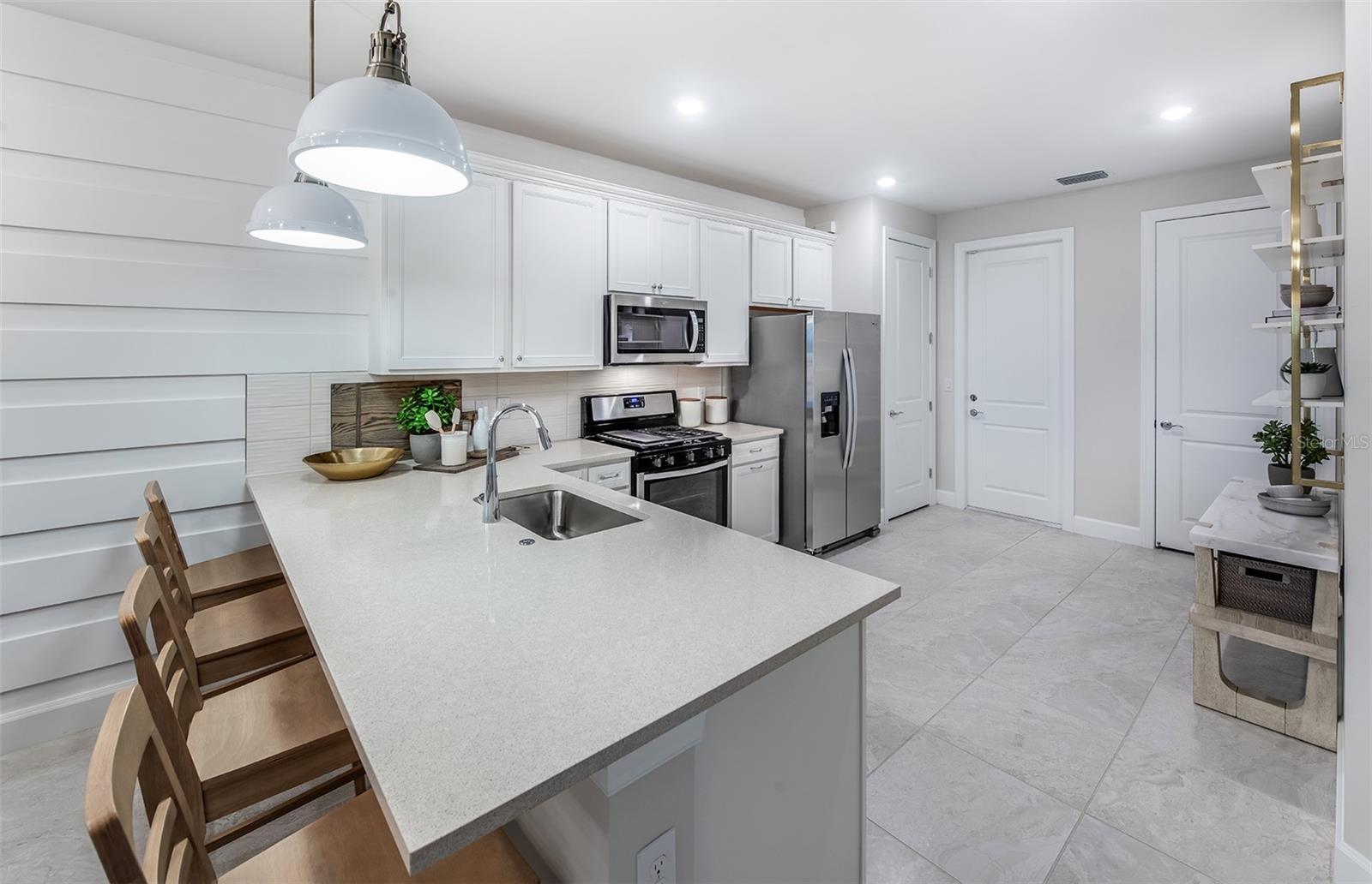 29040 CORAL HARBOUR DR, ENGLEWOOD, FL, 34223