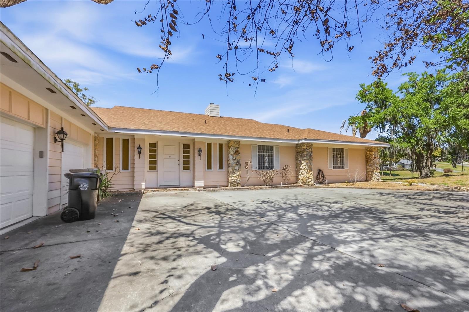 1352 ERROL PKWY, APOPKA, FL, 32712