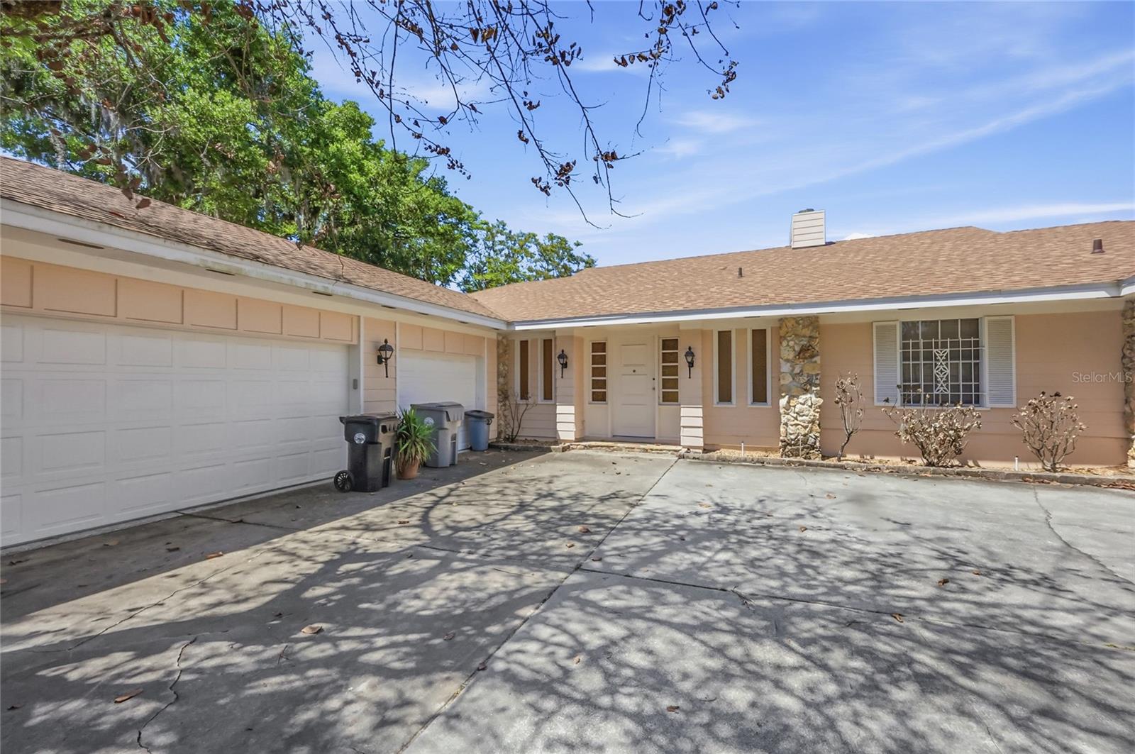 1352 ERROL PKWY, APOPKA, FL, 32712