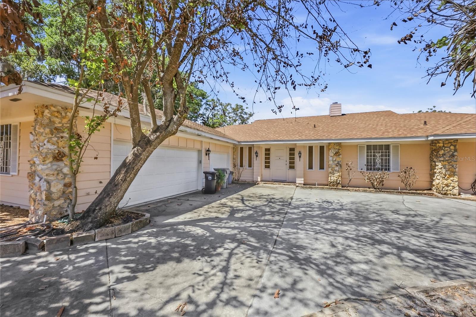 1352 ERROL PKWY, APOPKA, FL, 32712