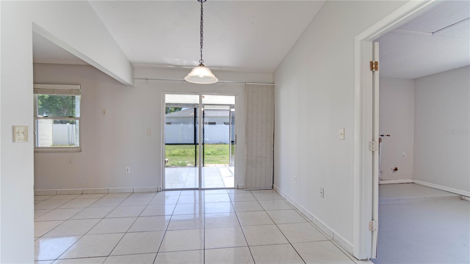 637 MESILLA DR, KISSIMMEE, FL, 34758