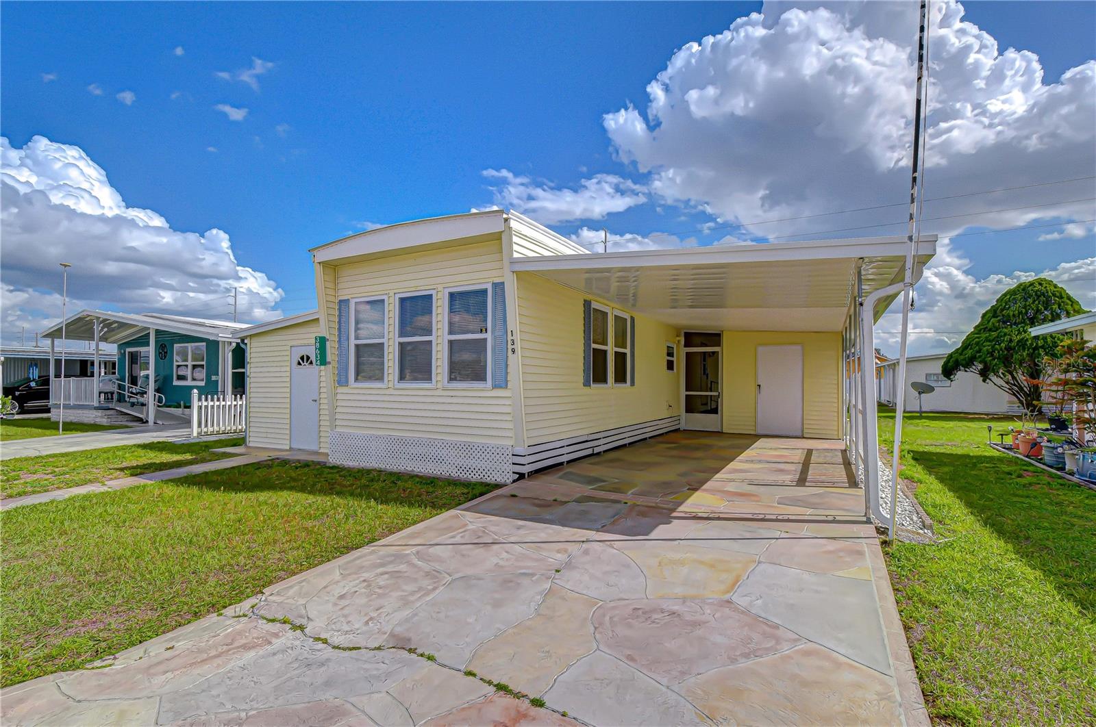 38634 LANSING AVE, ZEPHYRHILLS, FL, 33542