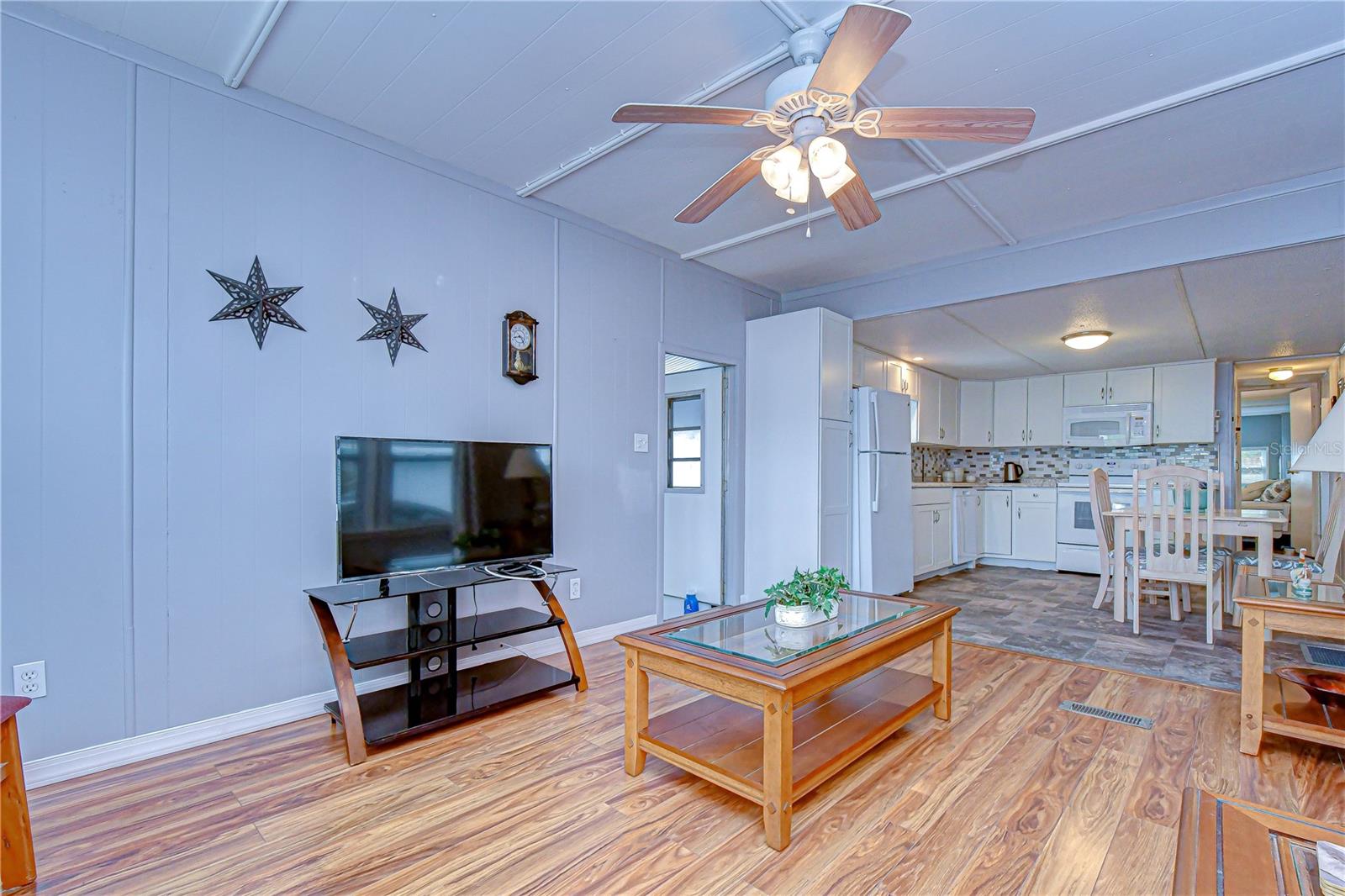 38634 LANSING AVE, ZEPHYRHILLS, FL, 33542