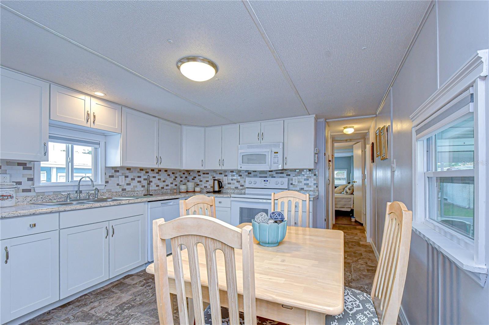 38634 LANSING AVE, ZEPHYRHILLS, FL, 33542