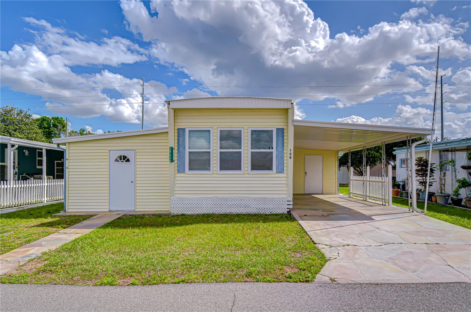 38634 LANSING AVE, ZEPHYRHILLS, FL, 33542