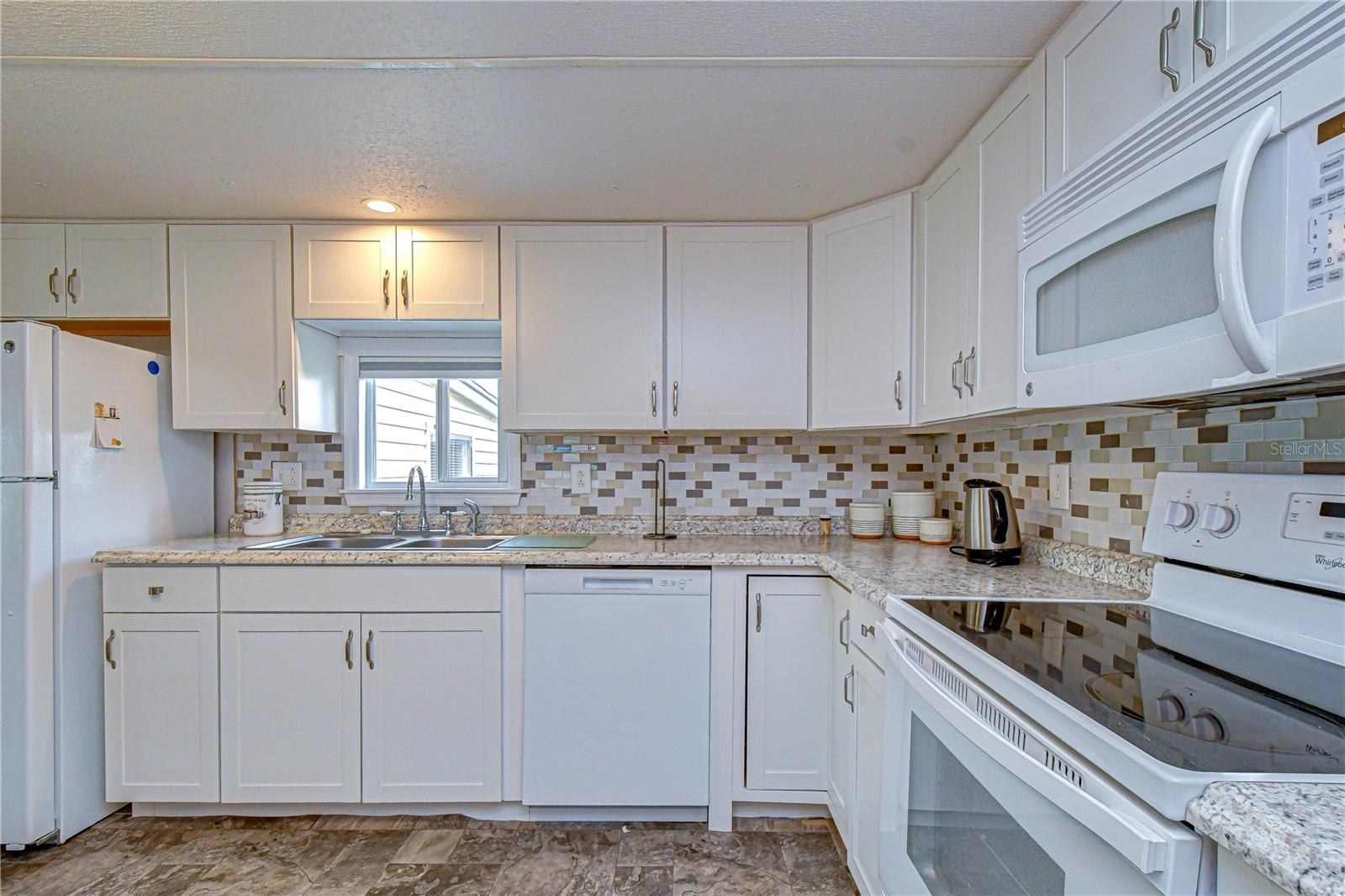 38634 LANSING AVE, ZEPHYRHILLS, FL, 33542