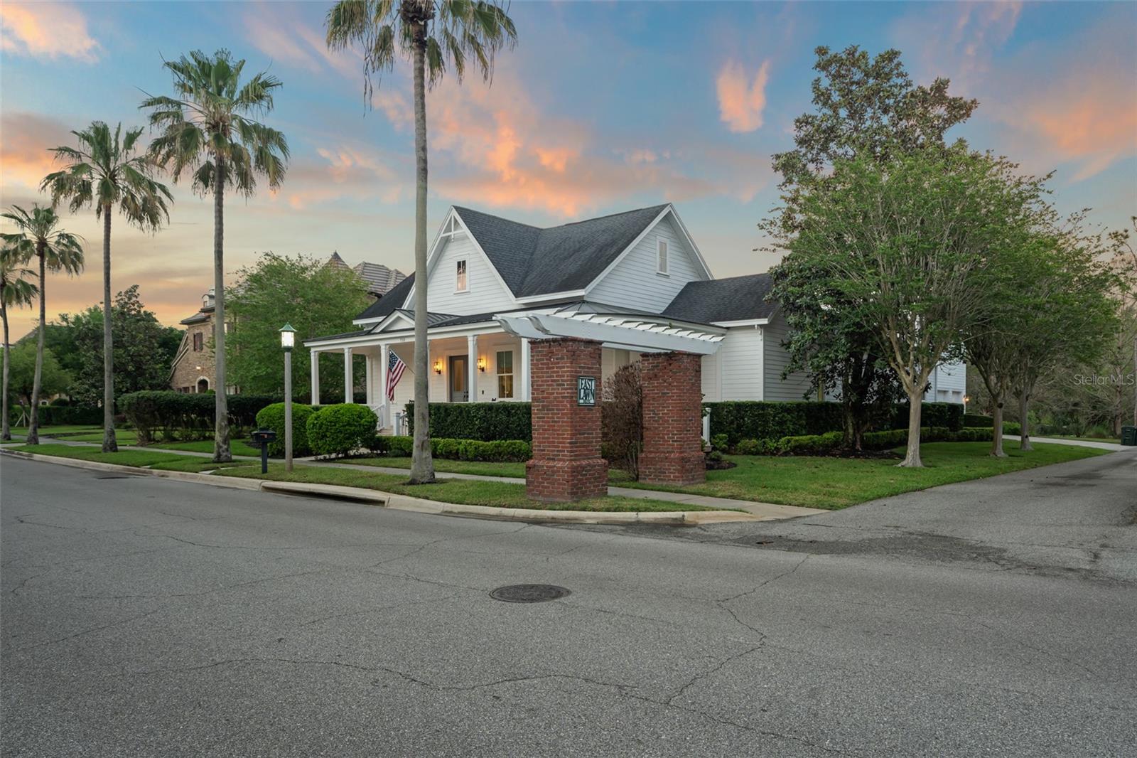 733 EASTLAWN DR, CELEBRATION, FL, 34747