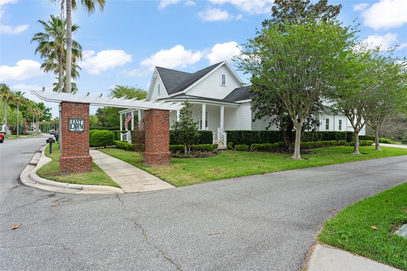 733 EASTLAWN DR, CELEBRATION, FL, 34747