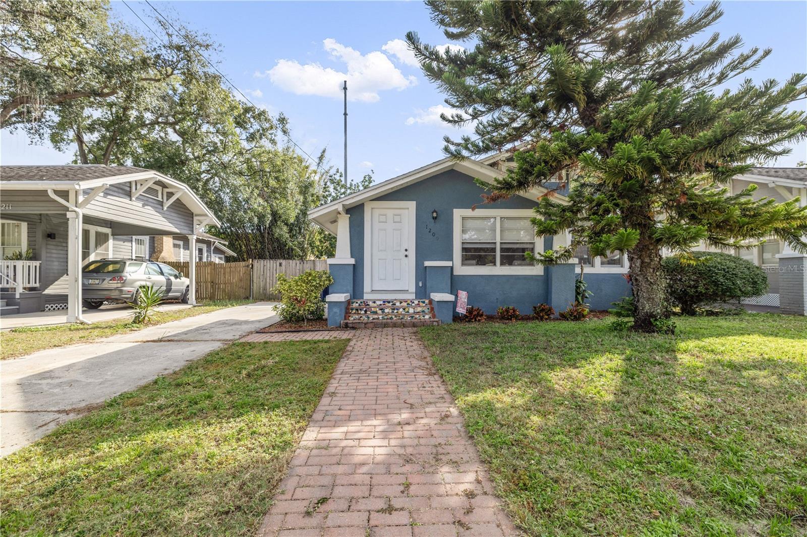 1209 E IDA ST, TAMPA, FL, 33603