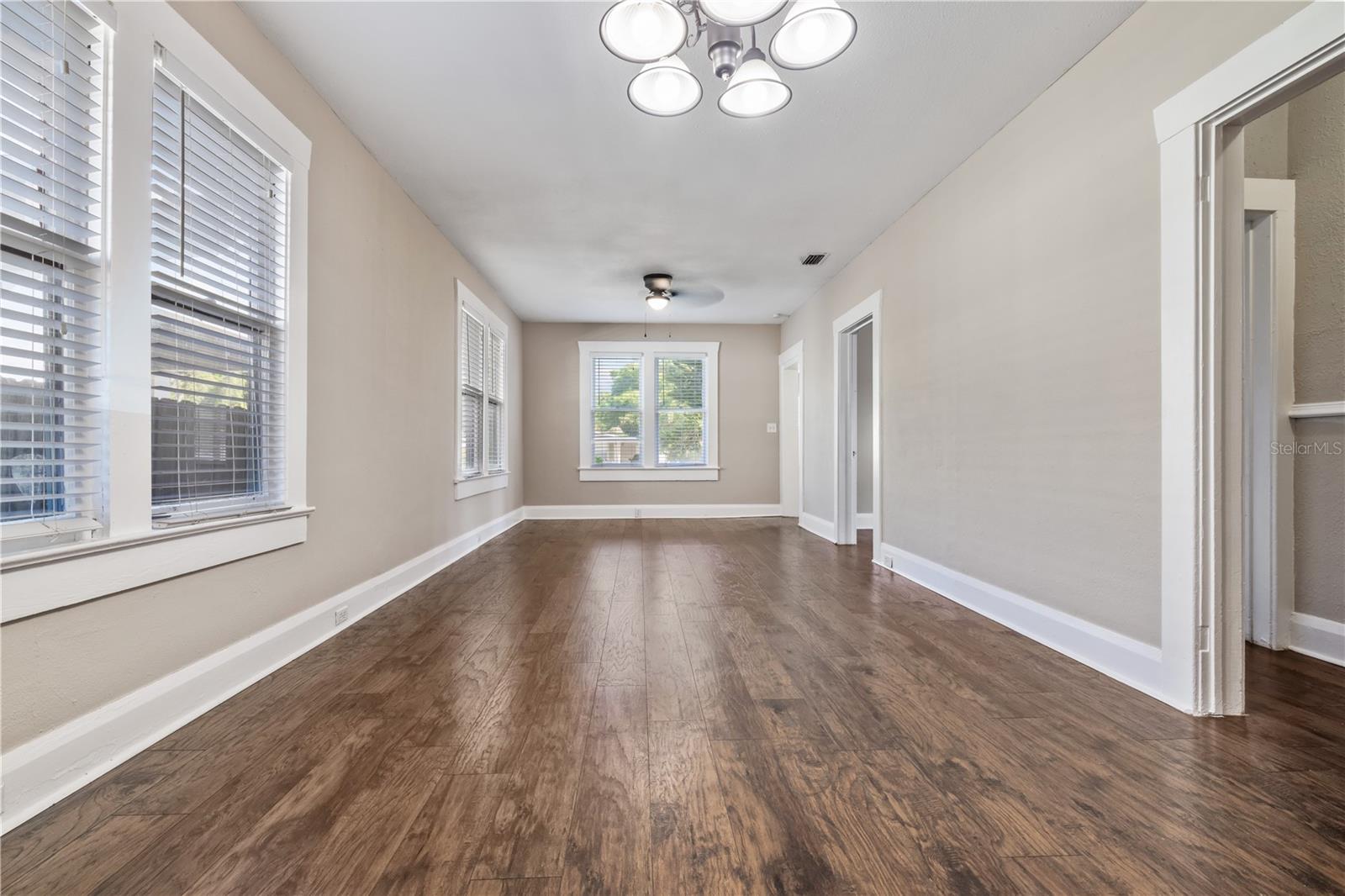 1209 E IDA ST, TAMPA, FL, 33603
