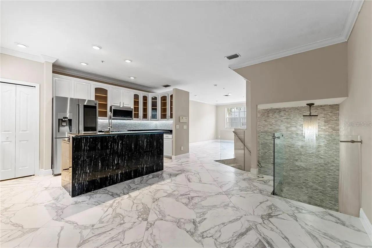 1437 HARBOUR WALK RD, TAMPA, FL, 33602