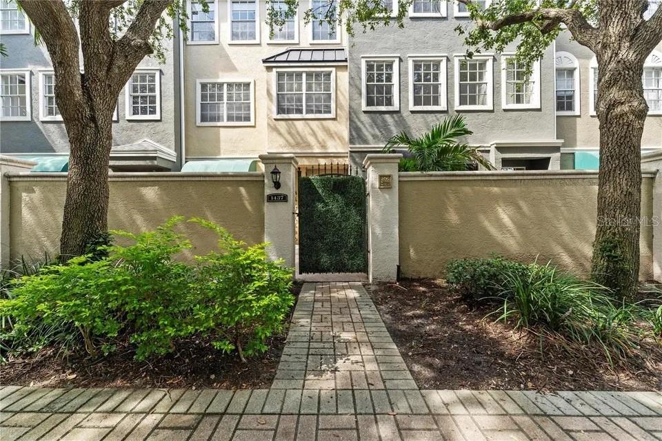 1437 HARBOUR WALK RD, TAMPA, FL, 33602