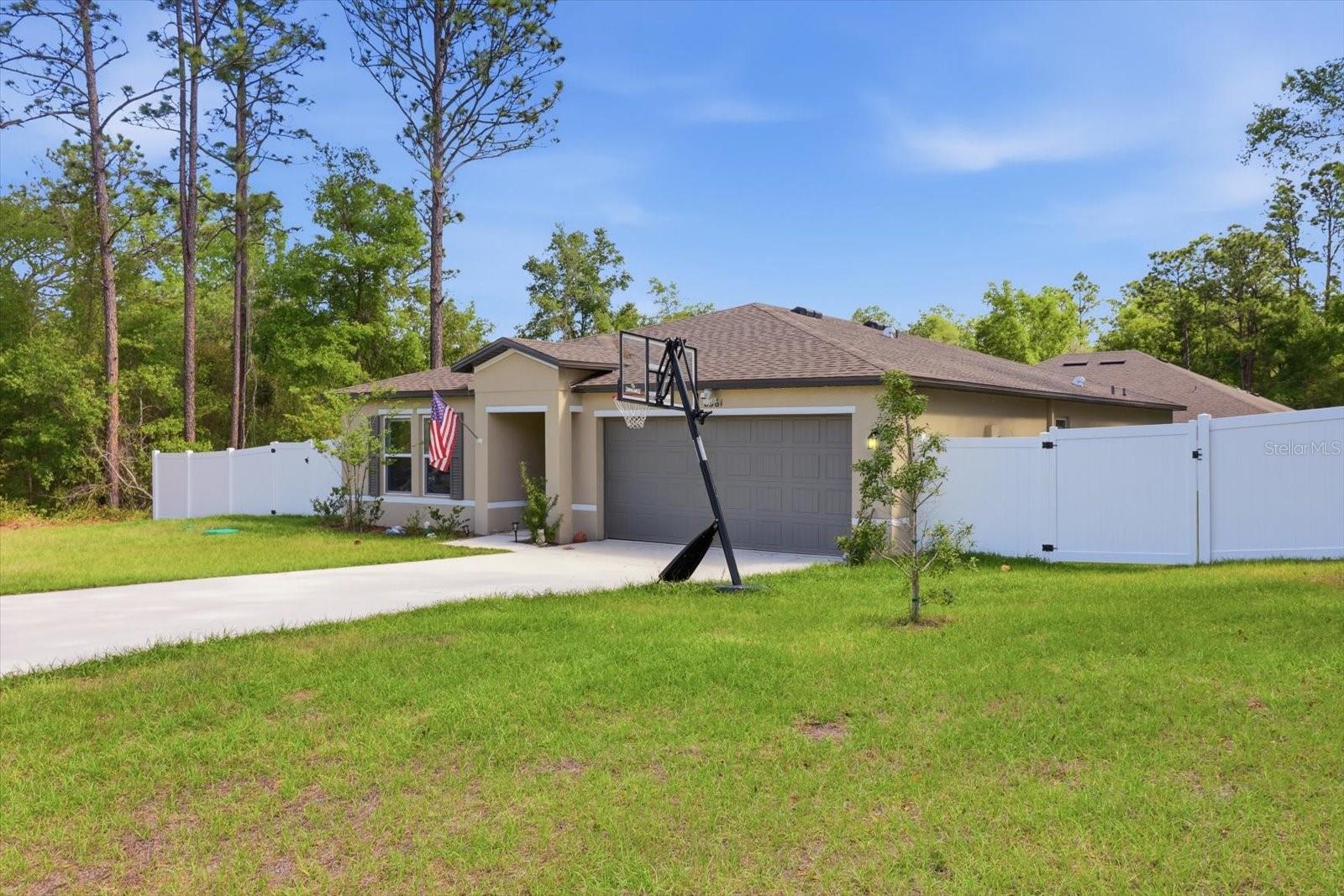 8361 N ELKCAM BLVD, CITRUS SPRINGS, FL, 34433