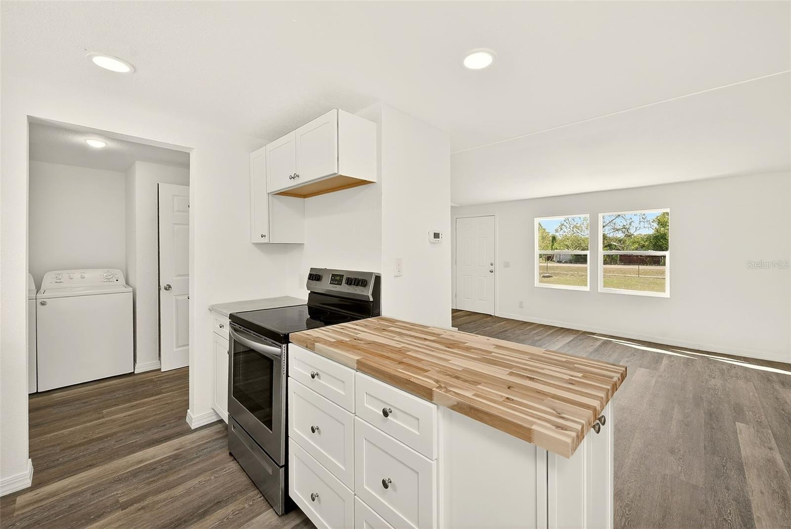 10301 HUDSON AVE, HUDSON, FL, 34669