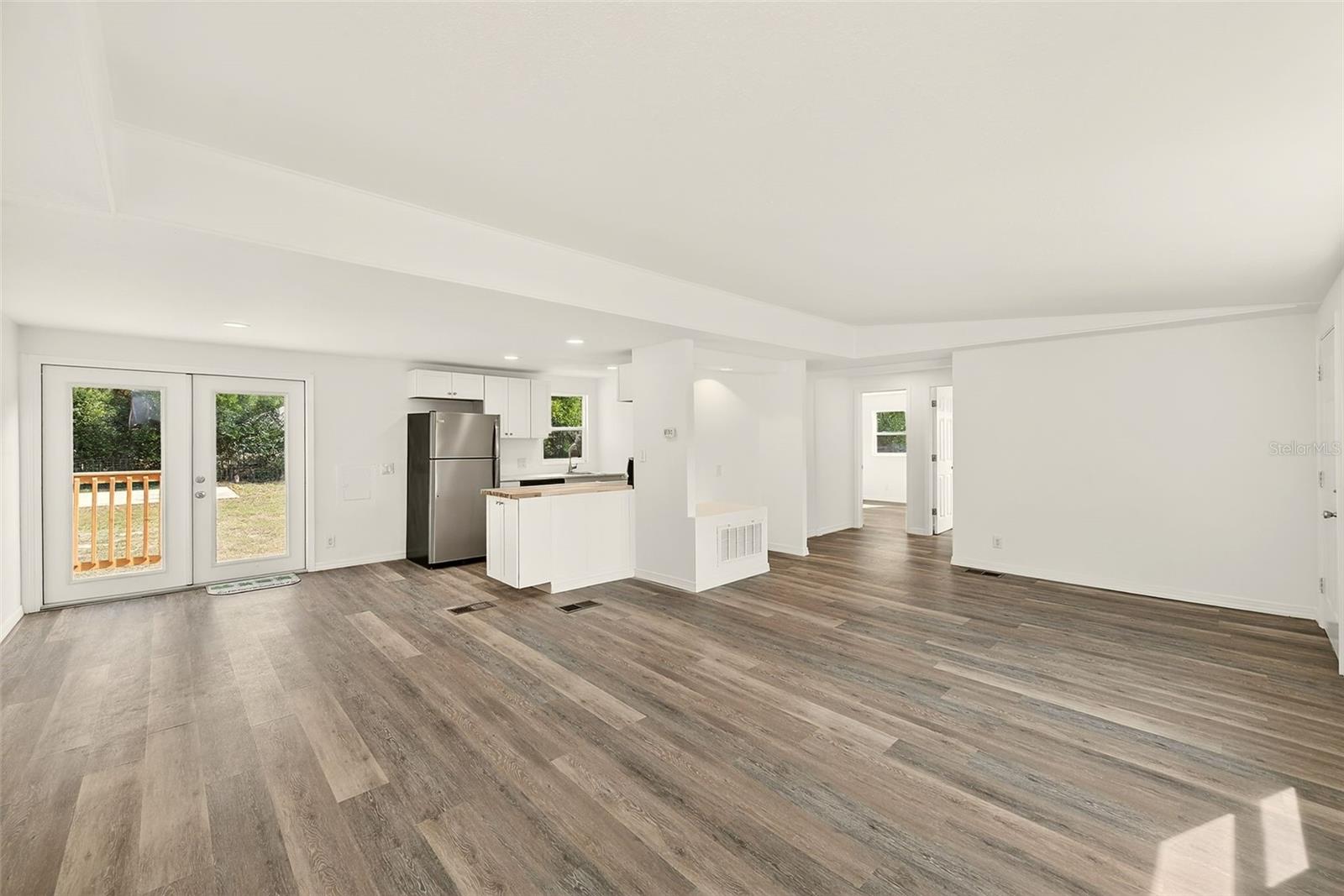 10301 HUDSON AVE, HUDSON, FL, 34669