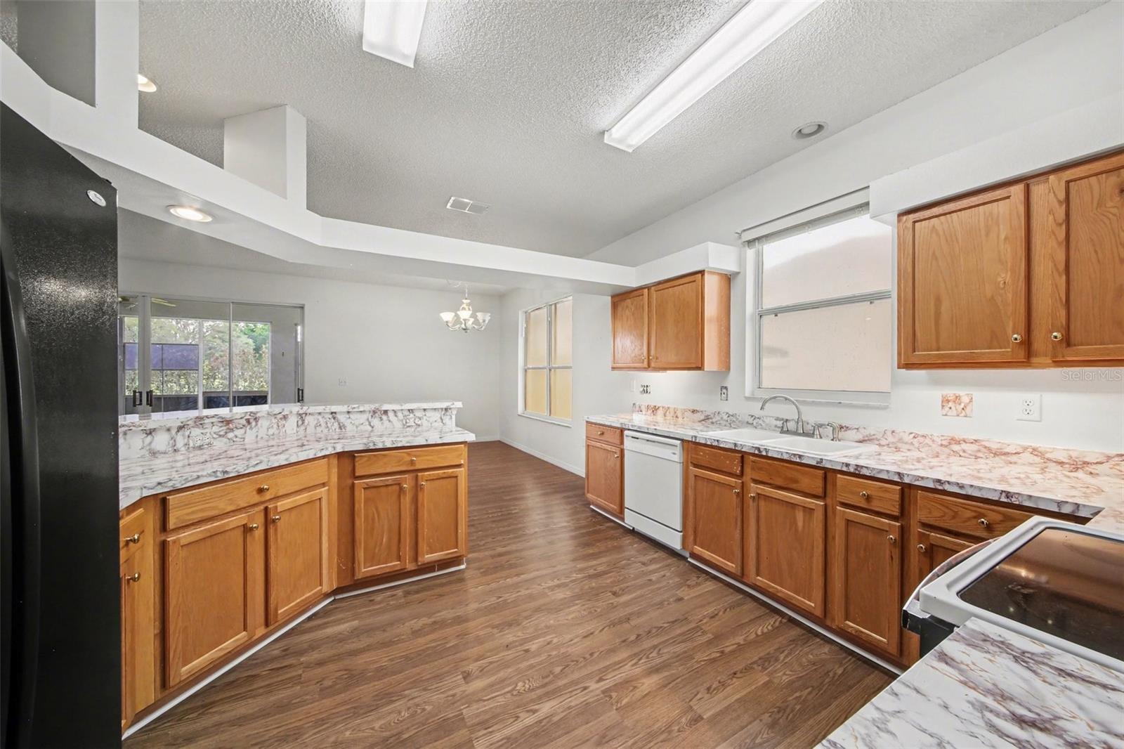 512 GRAND VISTA TRL, LEESBURG, FL, 34748