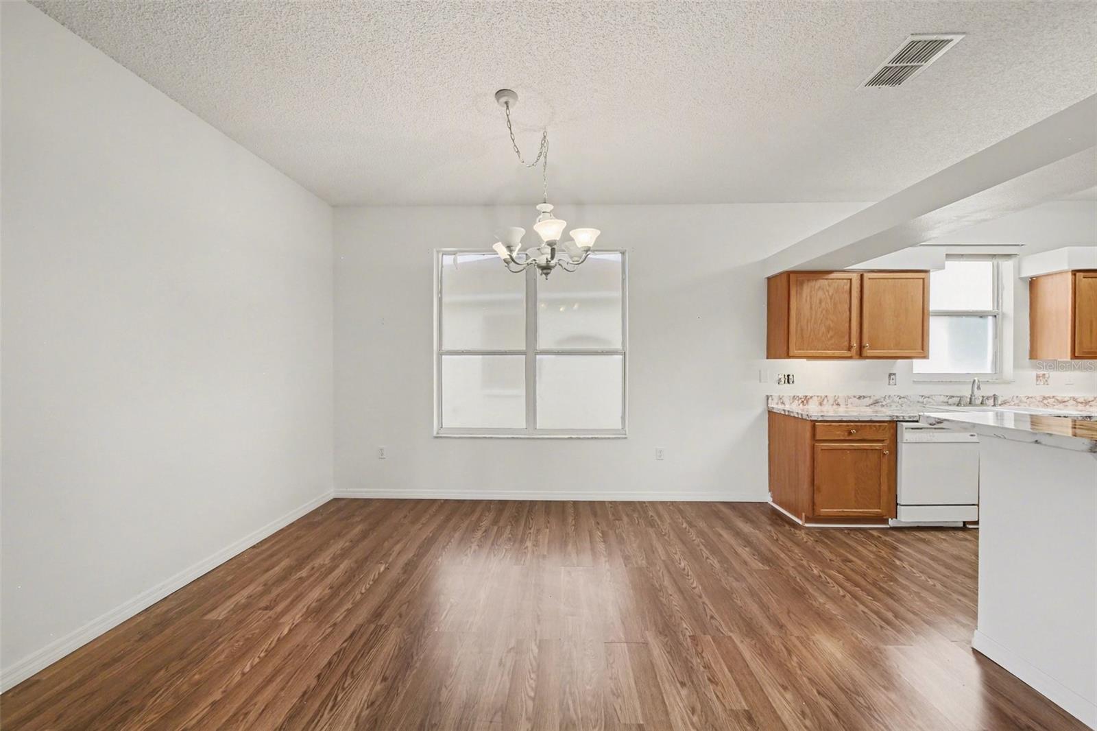 512 GRAND VISTA TRL, LEESBURG, FL, 34748