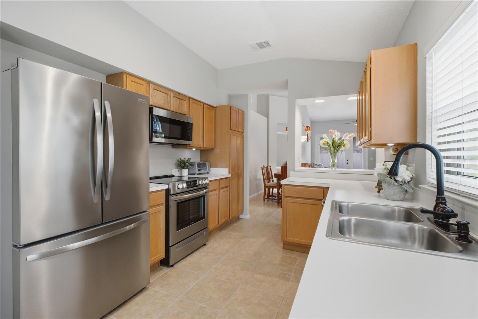10635 SATINWOOD CIR, ORLANDO, FL, 32825
