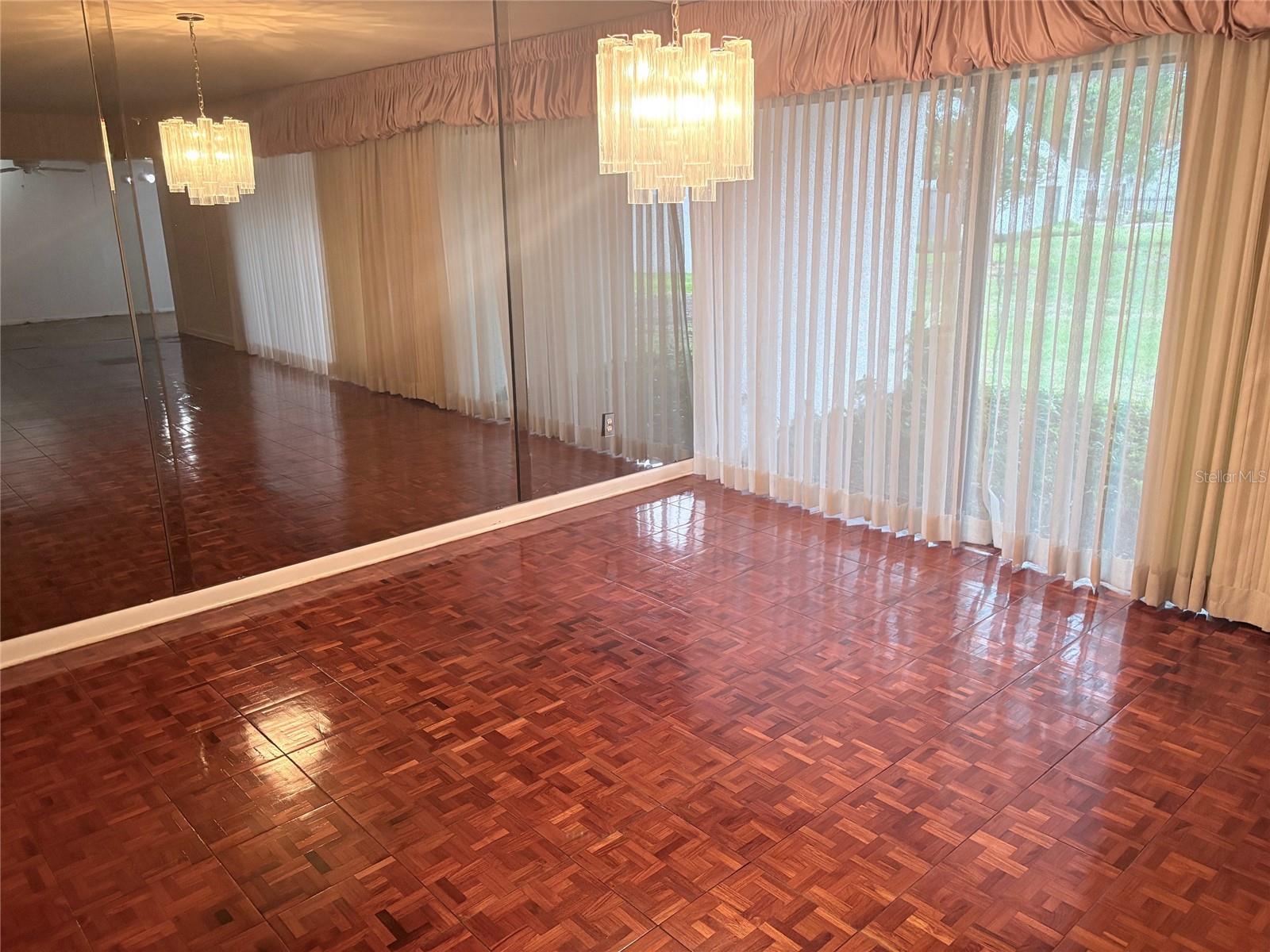 14111 CYPRESS CIR, TAMPA, FL, 33618