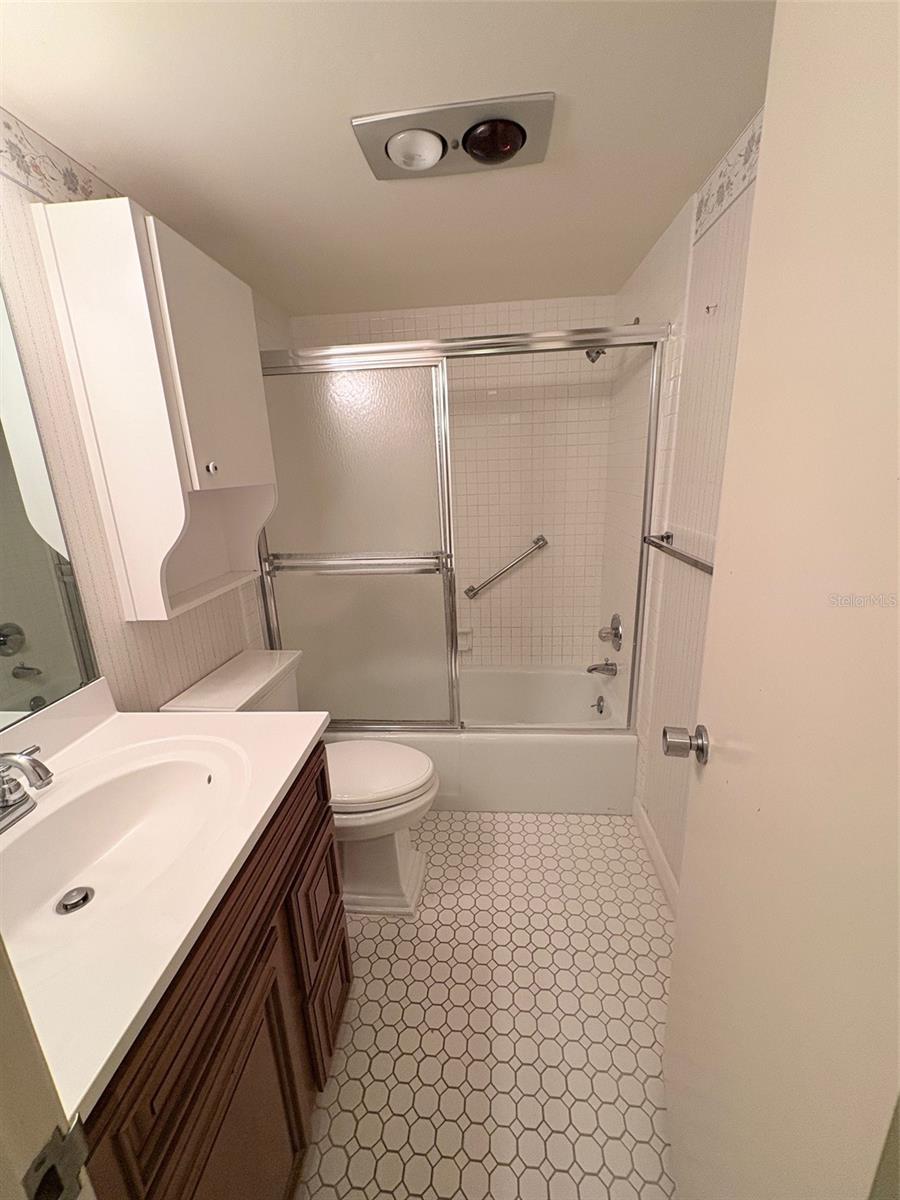 14111 CYPRESS CIR, TAMPA, FL, 33618