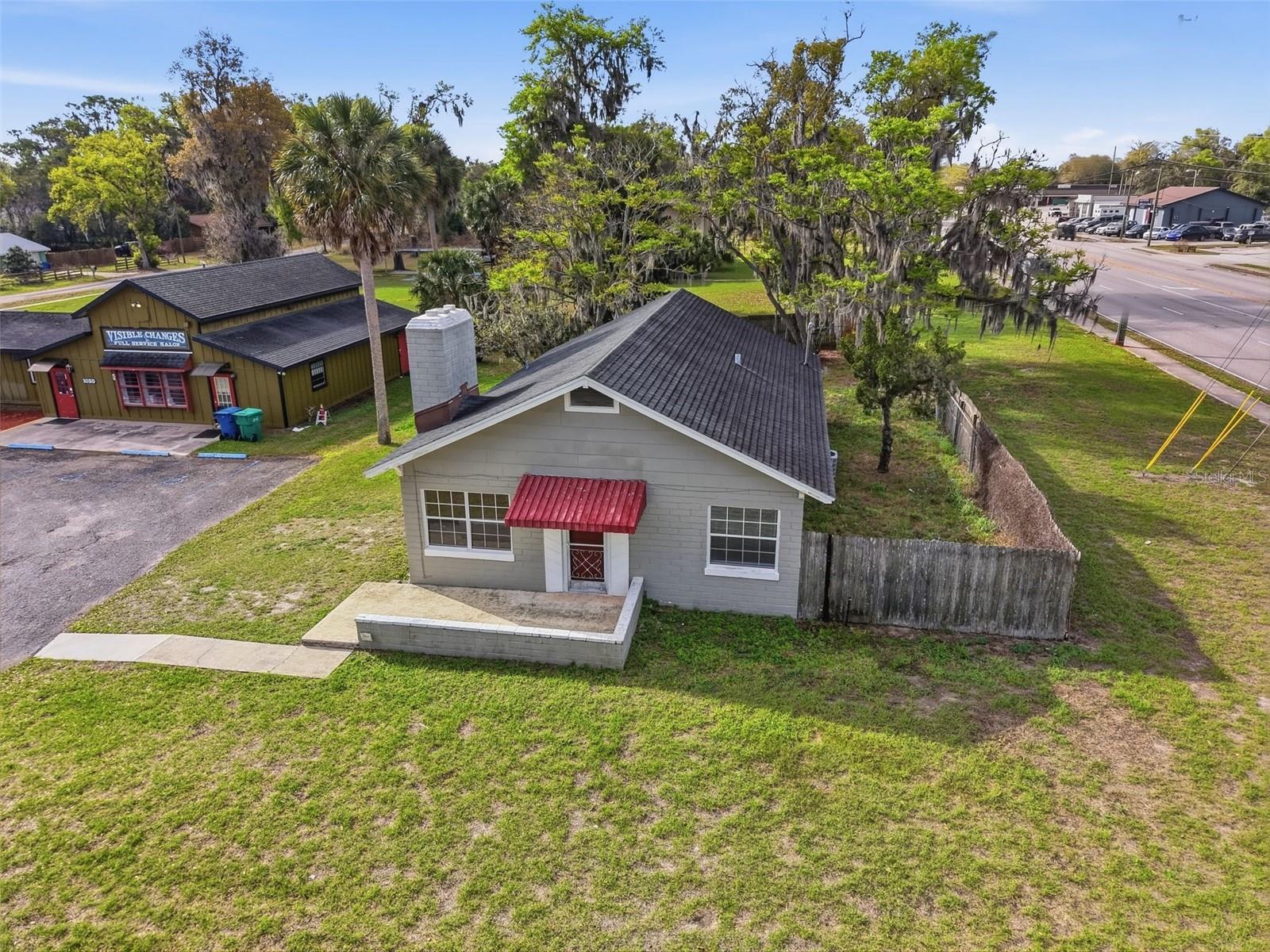 1030 CAMPHOR LN, DELAND, FL, 32720