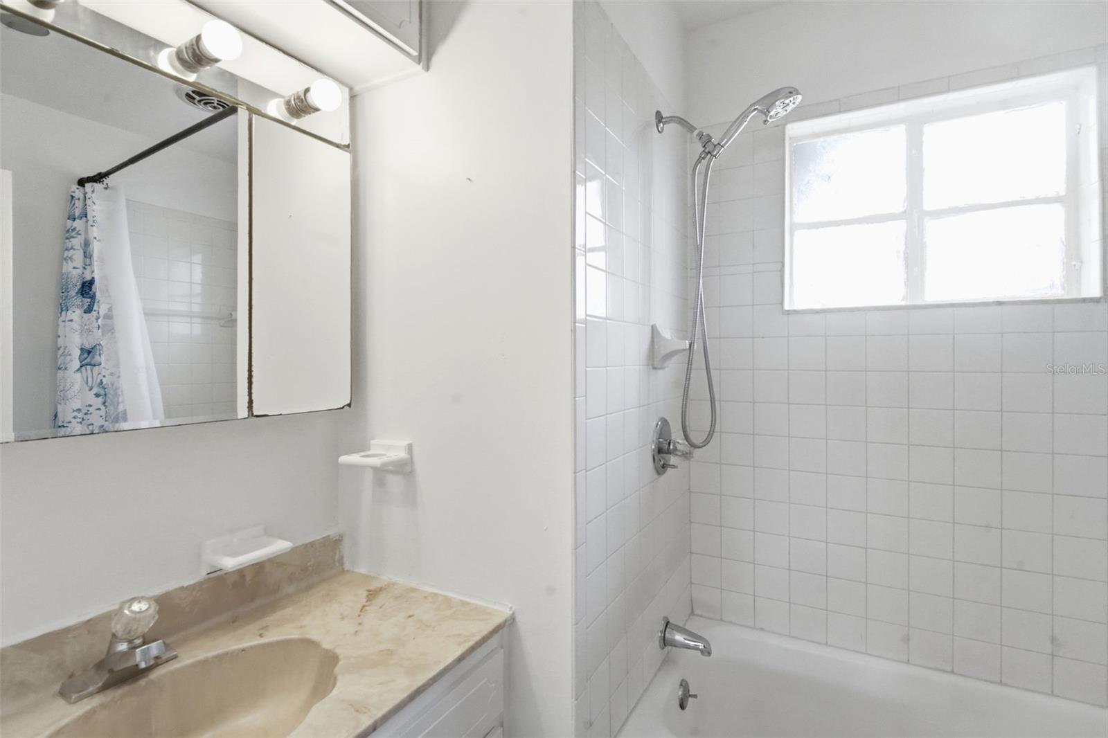 1030 CAMPHOR LN, DELAND, FL, 32720