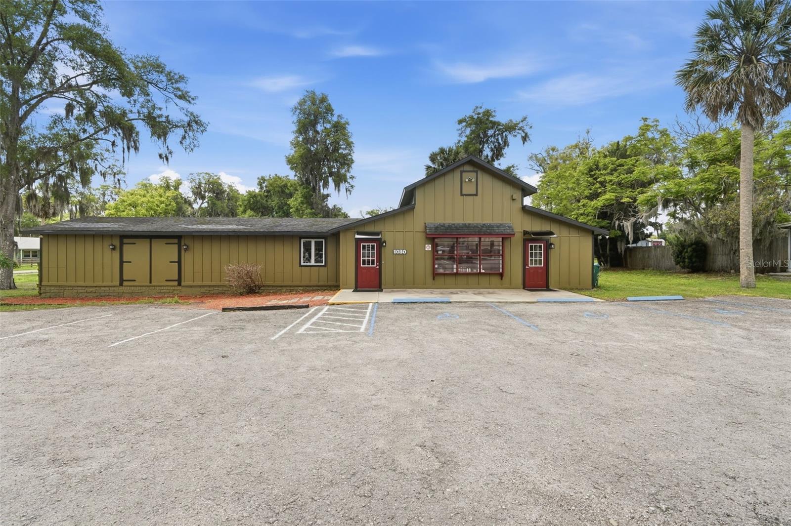 1030 CAMPHOR LN, DELAND, FL, 32720