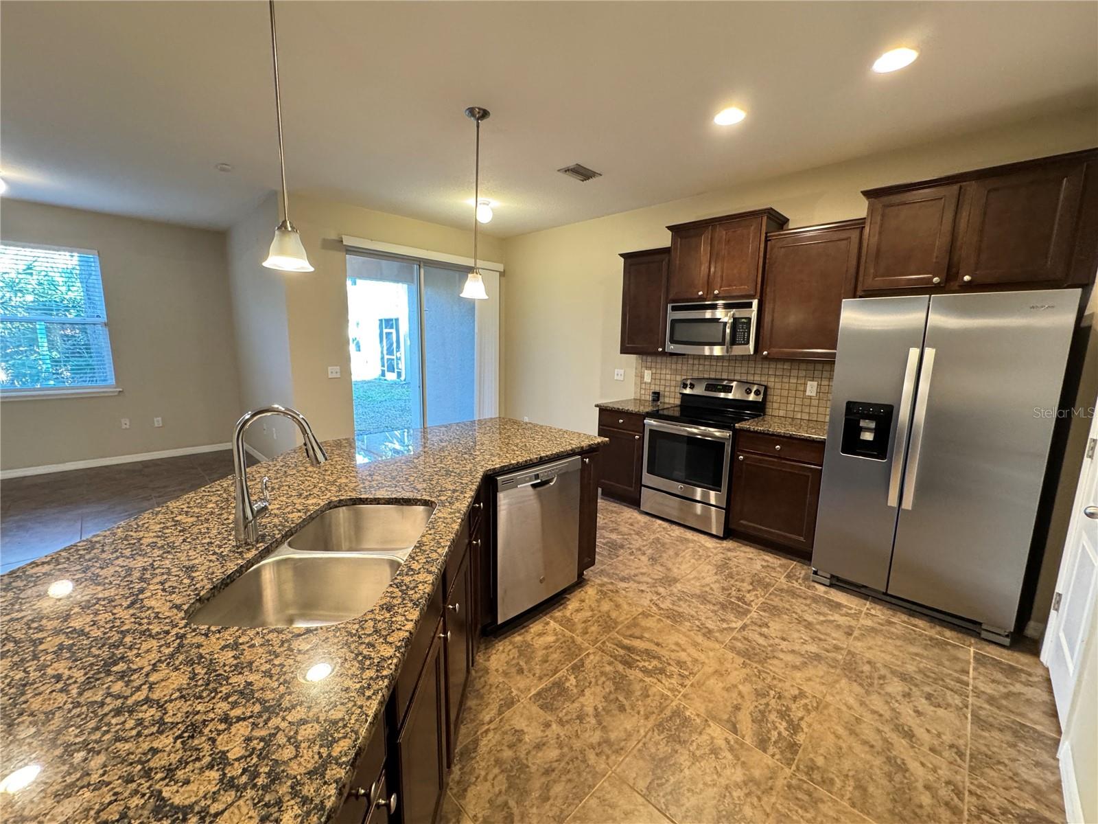 26911 JUNIPER BAY DR, WESLEY CHAPEL, FL, 33544