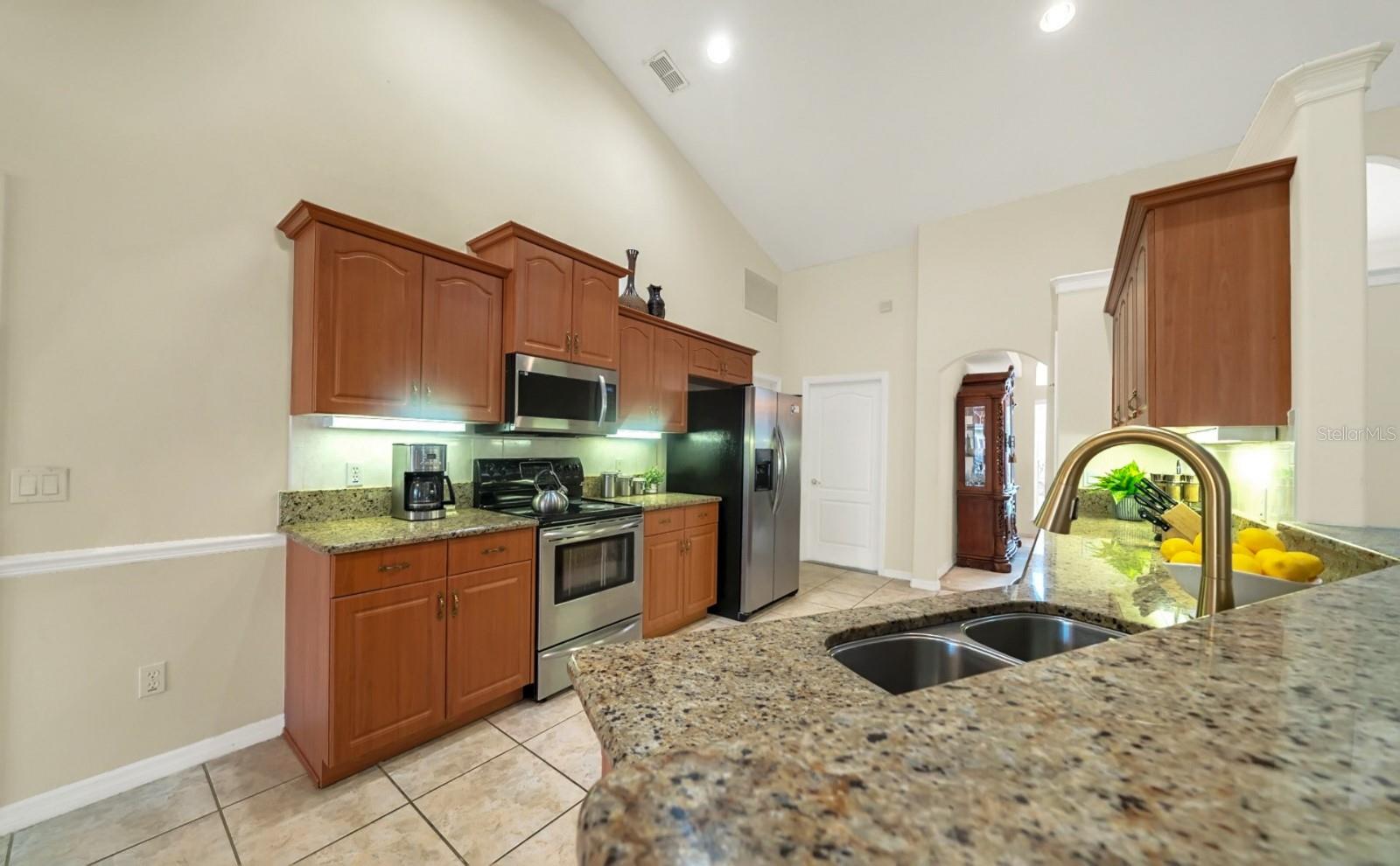 3160 TIBURON LN, DELTONA, FL, 32738