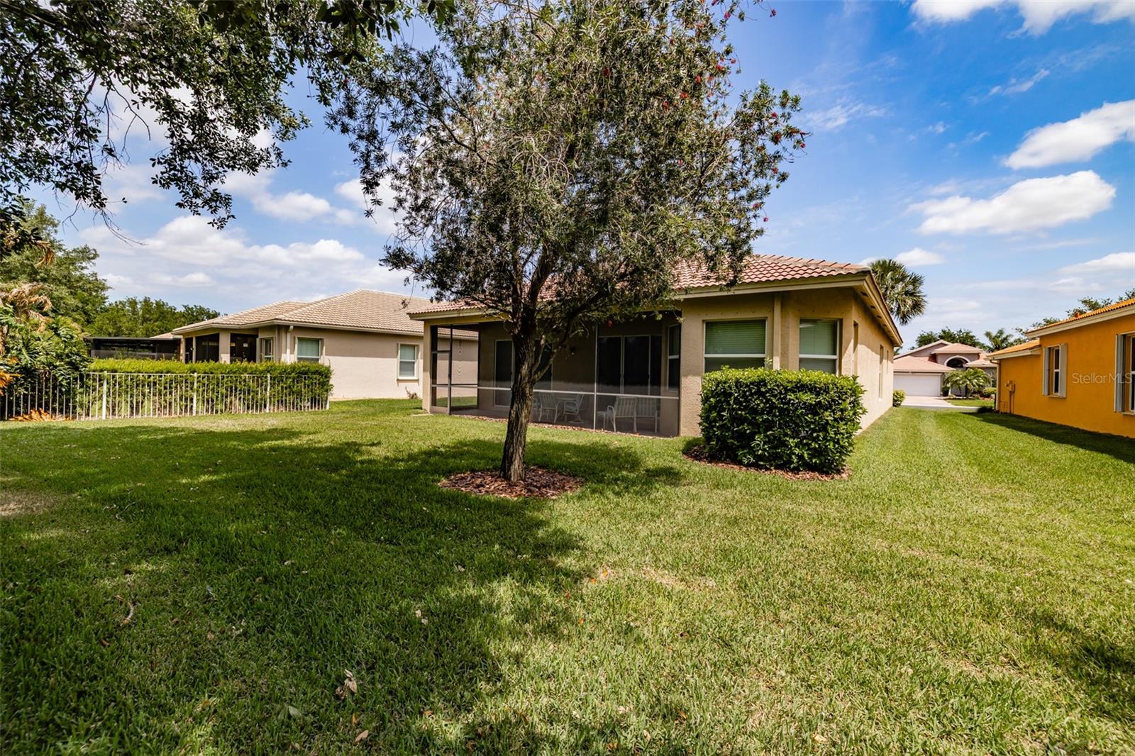 16020 GOLDEN LAKES DR, WIMAUMA, FL, 33598