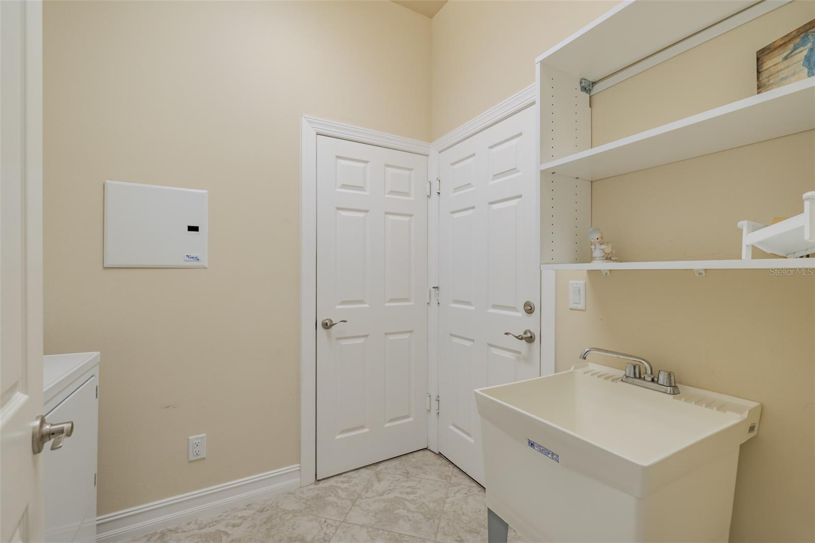 16020 GOLDEN LAKES DR, WIMAUMA, FL, 33598