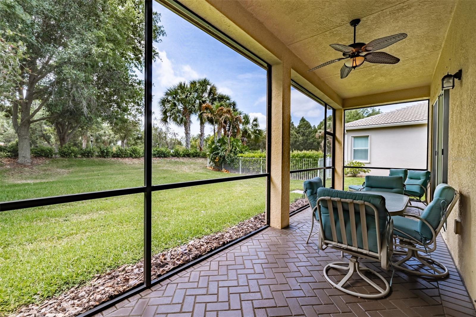 16020 GOLDEN LAKES DR, WIMAUMA, FL, 33598