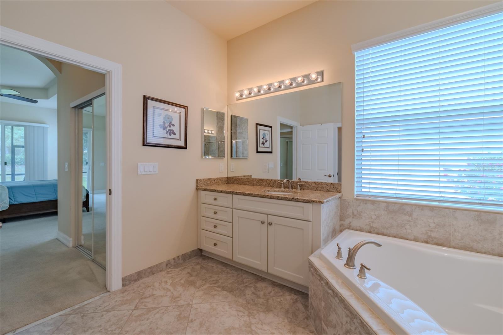 16020 GOLDEN LAKES DR, WIMAUMA, FL, 33598