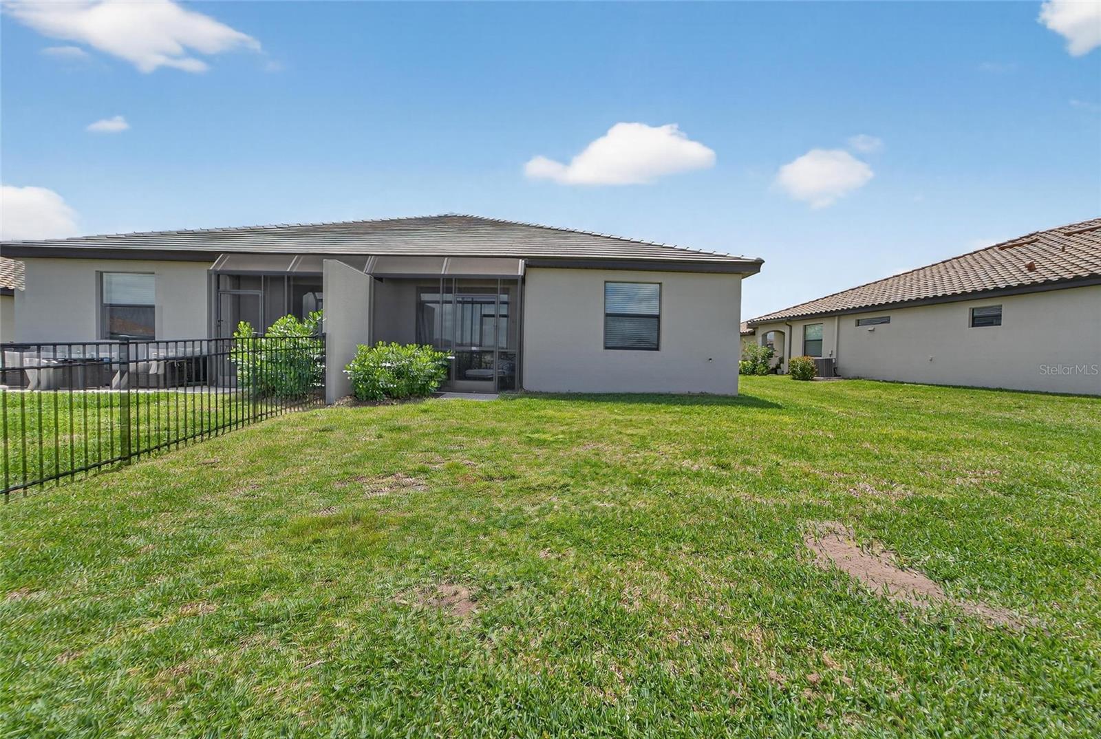 15713 SUNNY DAY DR, BRADENTON, FL, 34211