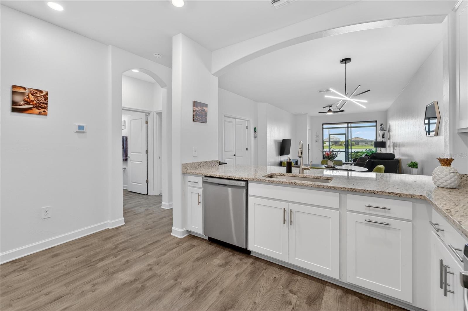 15713 SUNNY DAY DR, BRADENTON, FL, 34211