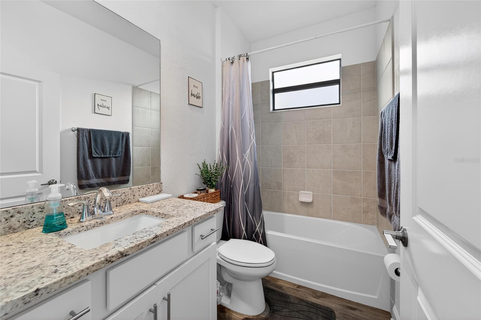 15713 SUNNY DAY DR, BRADENTON, FL, 34211