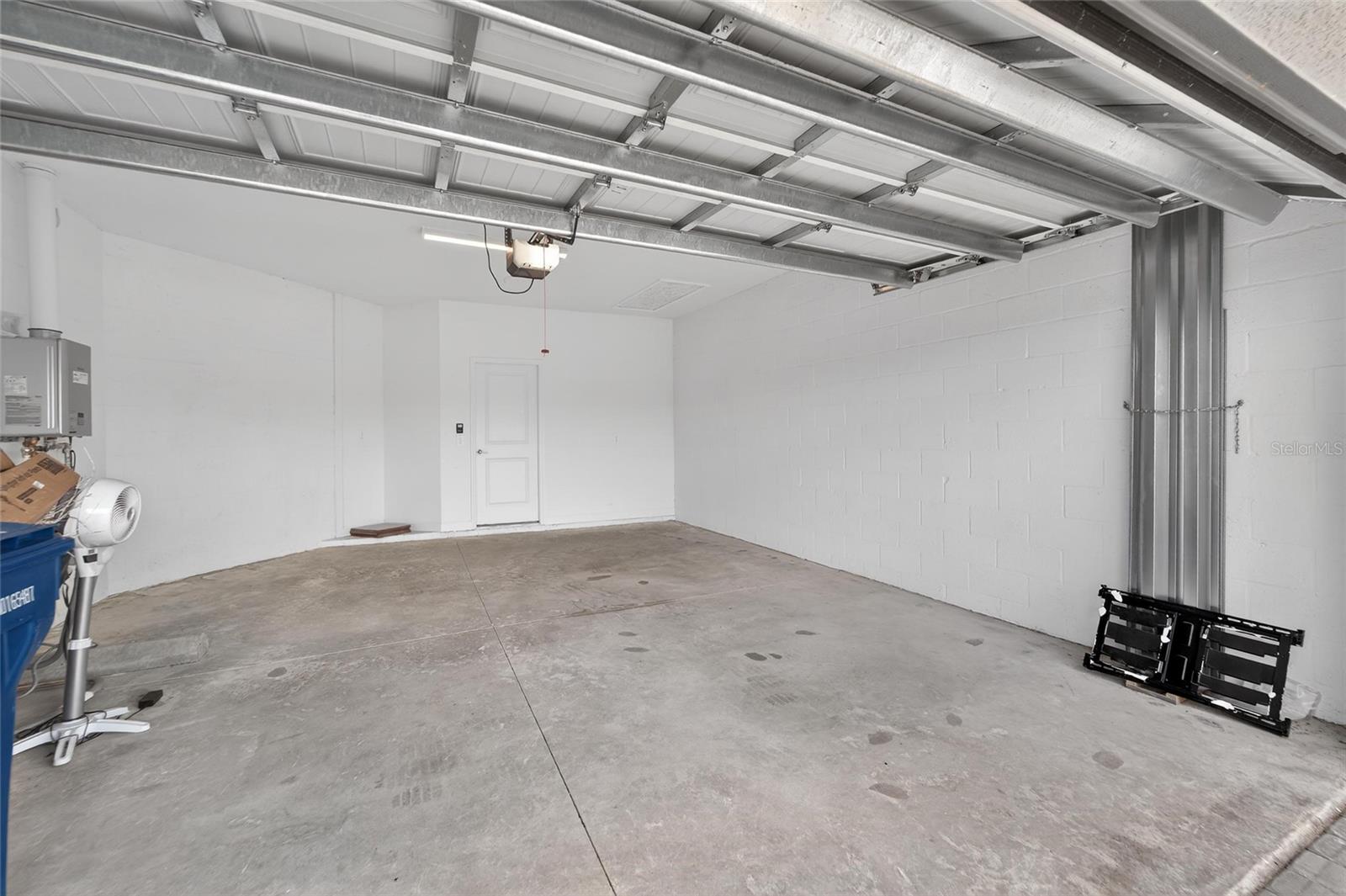 15713 SUNNY DAY DR, BRADENTON, FL, 34211