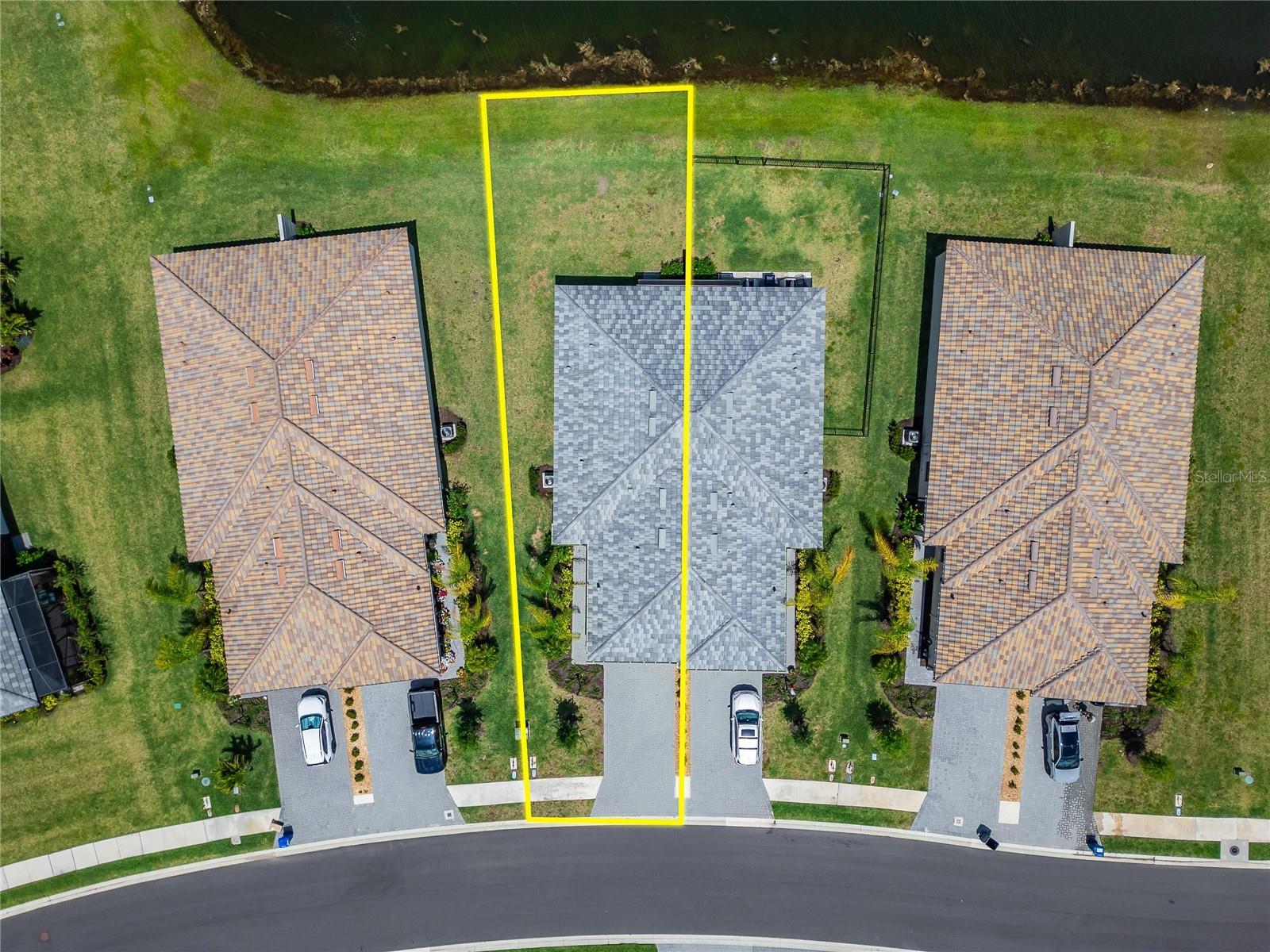 15713 SUNNY DAY DR, BRADENTON, FL, 34211