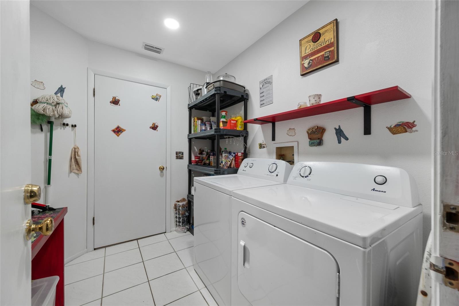 2424 OSPREY AVE, PALM HARBOR, FL, 34683