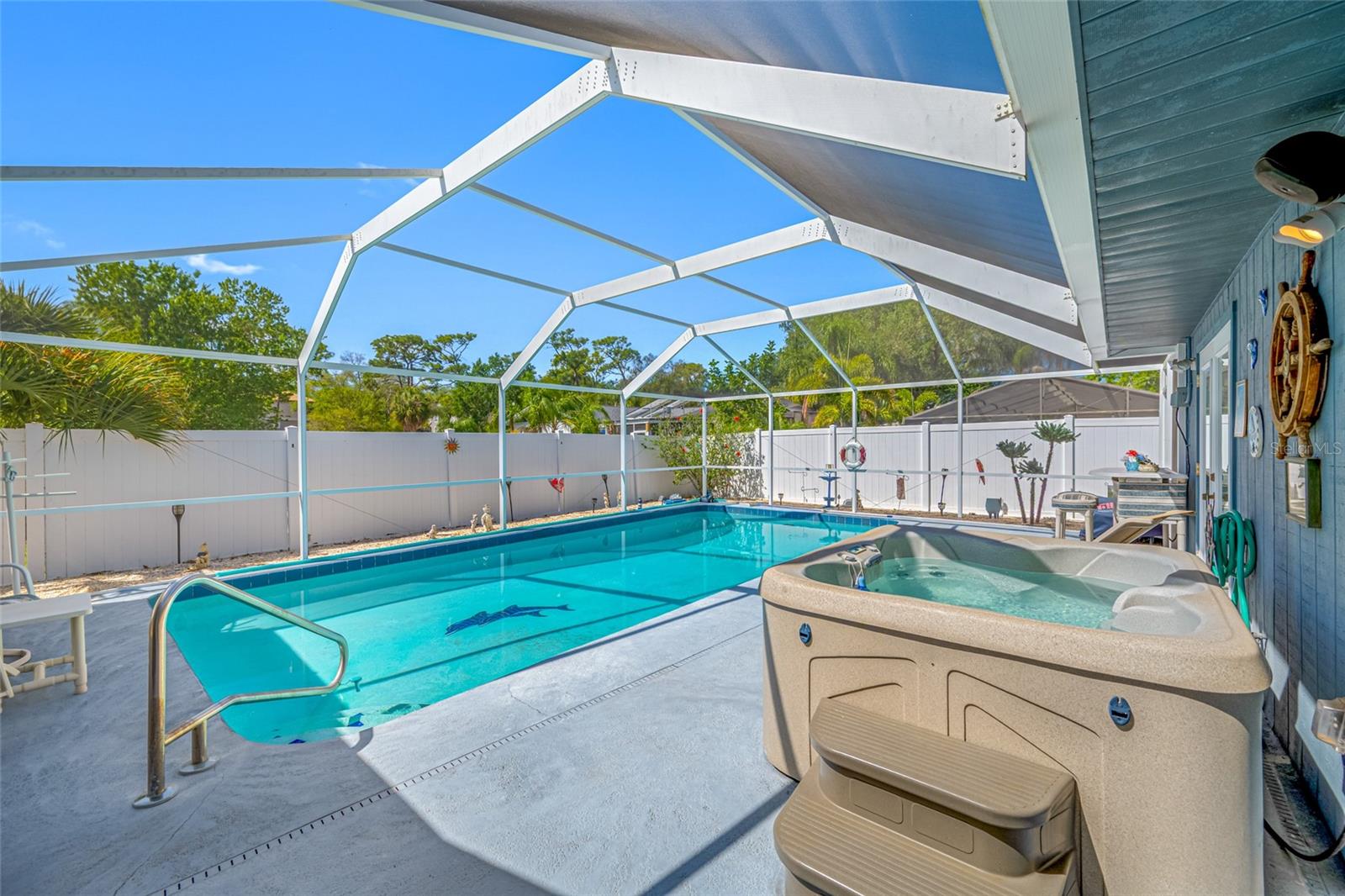 2424 OSPREY AVE, PALM HARBOR, FL, 34683