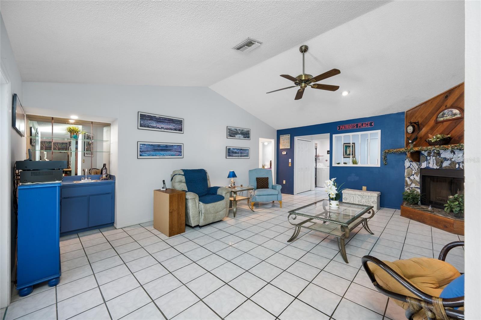 2424 OSPREY AVE, PALM HARBOR, FL, 34683