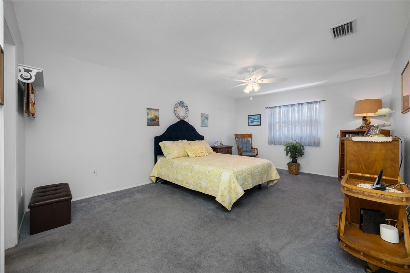2424 OSPREY AVE, PALM HARBOR, FL, 34683