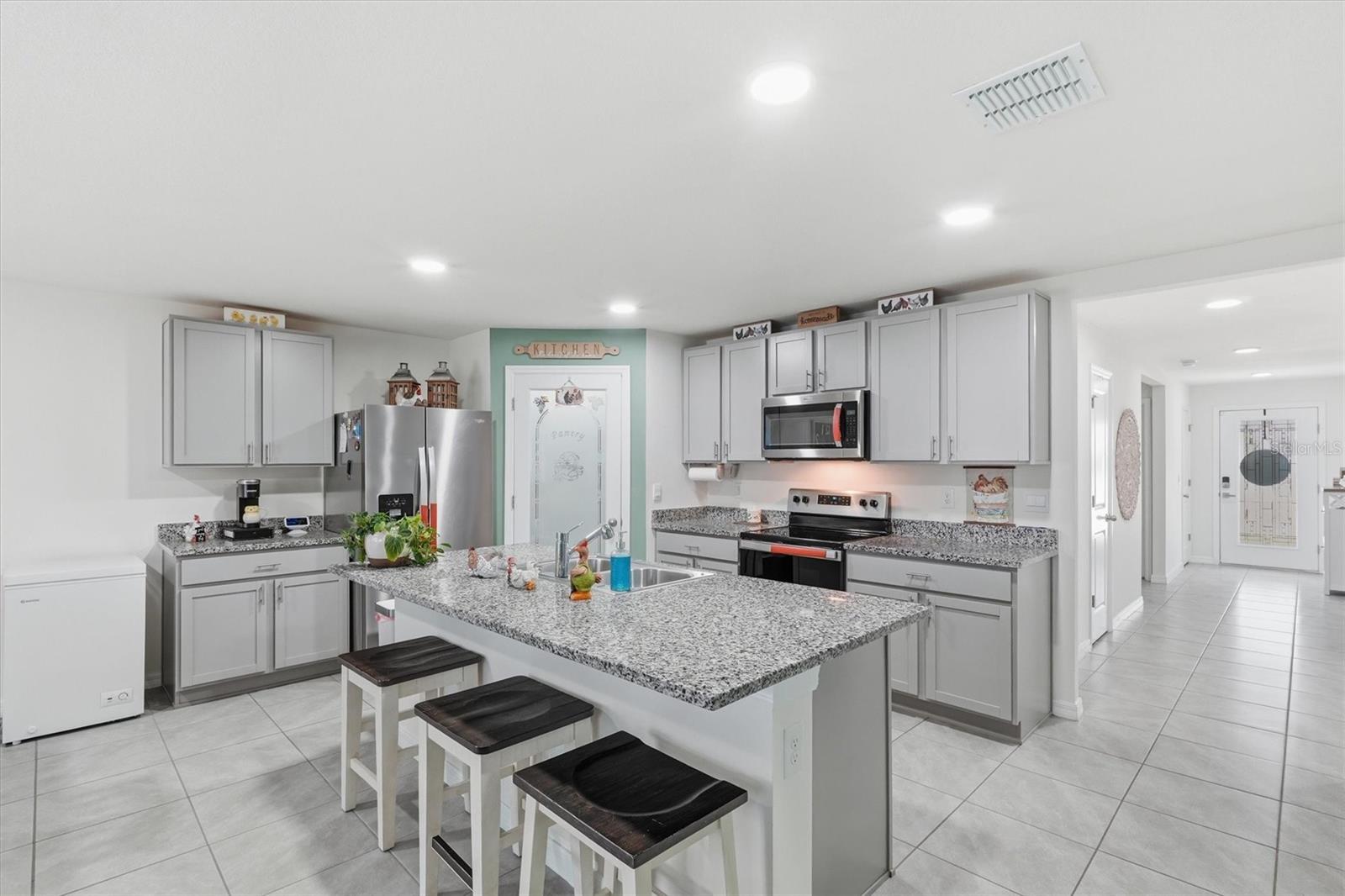 11369 SE 67TH CIR, BELLEVIEW, FL, 34420