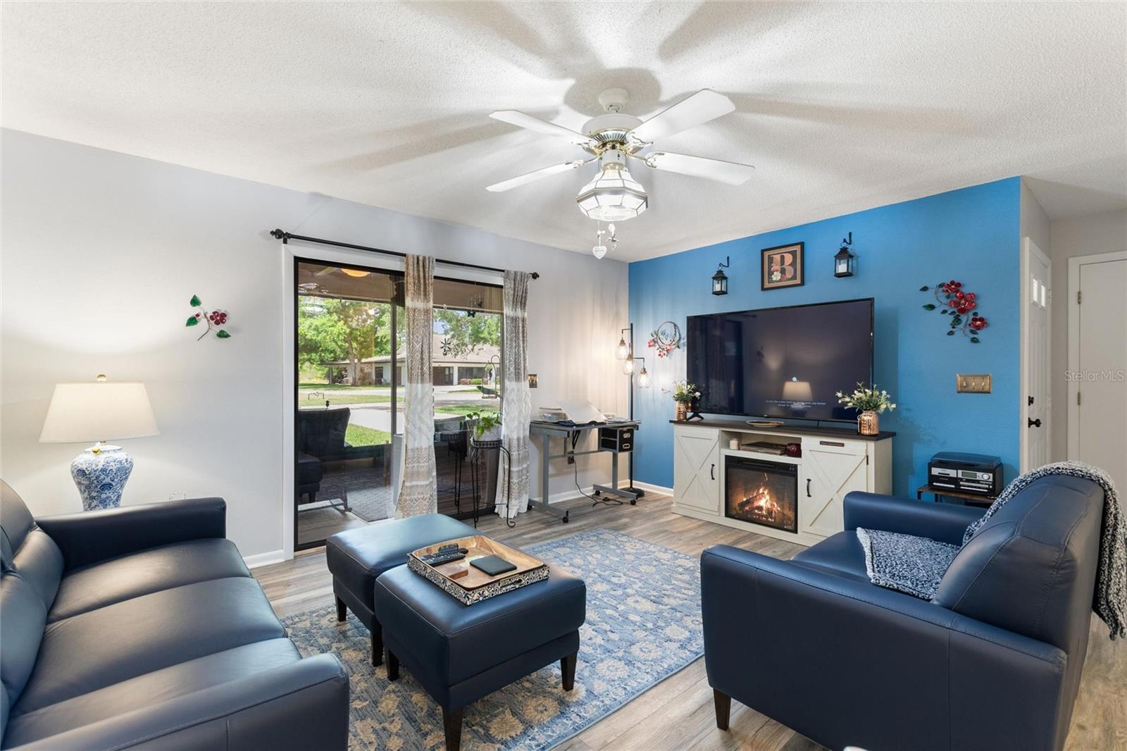 302 GENESIS POINTE DR, LAKE WALES, FL, 33859